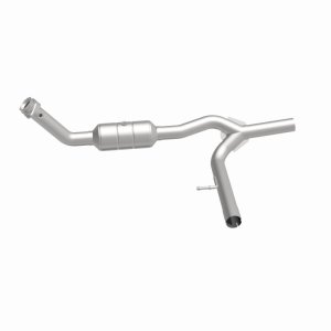 Ford F-150 Catalytic Converter - Magnaflow - OEM Grade Direct-Fit - `04-`08 Ford F-150 Catalytic Converter - Magnaflow - OEM Grade Direct-Fit - `04-`08
