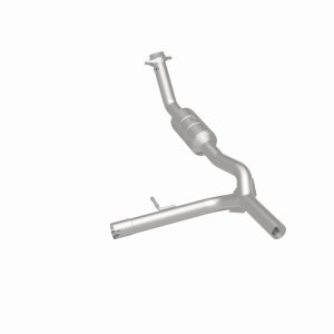 Ford F-150 Catalytic Converter - Magnaflow - OEM Grade Direct-Fit - `04-`08 Ford F-150 Catalytic Converter - Magnaflow - OEM Grade Direct-Fit - `04-`08