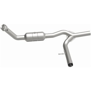 Ford F-150 Catalytic Converter - Magnaflow - OEM Grade Direct-Fit - `04-`08 Ford F-150 Catalytic Converter - Magnaflow - OEM Grade Direct-Fit - `04-`08