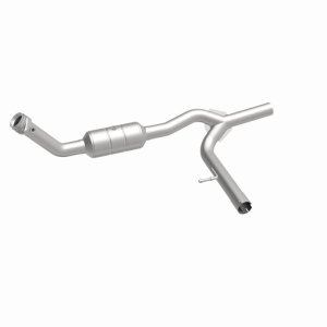 Ford F-150 Catalytic Converter - Magnaflow - OEM Grade Direct-Fit - `04-`08 Ford F-150 Catalytic Converter - Magnaflow - OEM Grade Direct-Fit - `04-`08