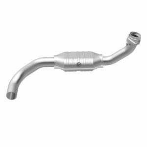 Ford Expedition Catalytic Converter - Magnaflow - OEM Grade, Direct-Fit - `05-`06