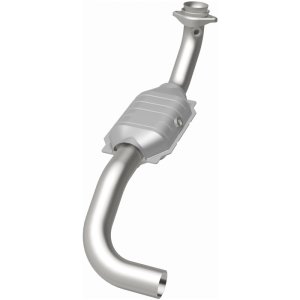Ford Expedition Catalytic Converter - Magnaflow - OEM Grade, Direct-Fit - `05-`06