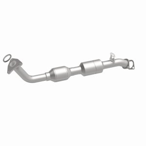 Toyota Land Cruiser Catalytic Converter - Magnaflow - OEM Grade Direct-Fit - `98-`07 Toyota Land Cruiser Catalytic Converter - Magnaflow - OEM Grade Direct-Fit - `98-`07