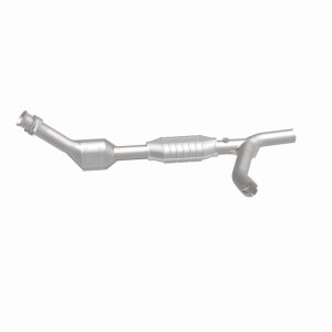 Ford E-150 Econoline Catalytic Converter - Magnaflow - Direct Fit, OEM Grade - `00-`02