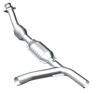 Ford E-250 Econoline Catalytic Converter - Magnaflow - Direct Fit, OEM Grade - `00-`02 Ford E-250 Econoline Catalytic Converter - Magnaflow - Direct Fit, OEM Grade - `00-`02