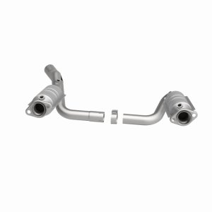 Mitsubishi Raider Performance Exhaust - Magnaflow - Direct-Fit Catalytic Converter - 2006