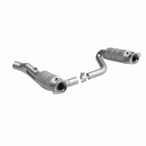 Mitsubishi Raider Performance Exhaust - Magnaflow - Direct-Fit Catalytic Converter - 2006