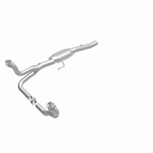 Dodge Durango Catalytic Converter - Magnaflow - Direct-Fit, OEM Grade - `00-`03