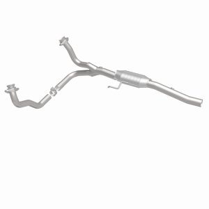 Dodge Durango Catalytic Converter - Magnaflow - Direct-Fit, OEM Grade - `00-`03