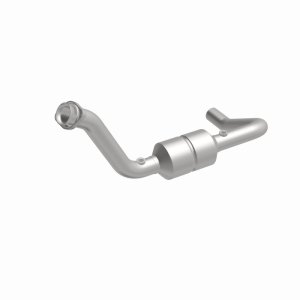 Dodge Durango Catalytic Converter - Driver Side - Magnaflow - OEM Grade Direct-Fit - `04-`06