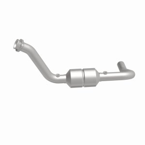 Dodge Durango Catalytic Converter - Driver Side - Magnaflow - OEM Grade Direct-Fit - `04-`06