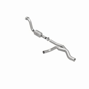 Dodge Durango Catalytic Converter - Passenger Side - Magnaflow - OEM Grade Direct-Fit - `04-`06