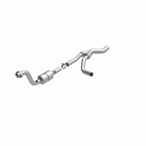 Dodge Durango Catalytic Converter - Passenger Side - Magnaflow - OEM Grade Direct-Fit - `04-`06