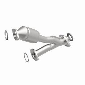 Lexus RX300 Catalytic Converter - Magnaflow - OEM Grade Direct-Fit - `99-`03