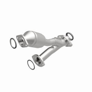 Lexus RX300 Catalytic Converter - Magnaflow - OEM Grade Direct-Fit - `99-`03