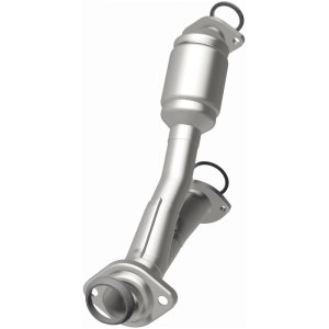 Lexus RX300 Catalytic Converter - Magnaflow - OEM Grade Direct-Fit - `99-`03