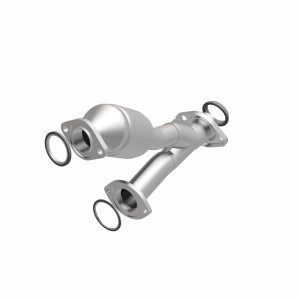Lexus RX300 Catalytic Converter - Magnaflow - OEM Grade Direct-Fit - `99-`03