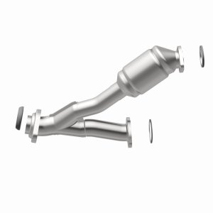 Lexus RX300 Catalytic Converter - Magnaflow - OEM Grade Direct-Fit - `99-`03