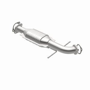 Kia Sedona Catalytic Converter - Rear - Magnaflow - OEM Grade Direct-Fit - `02-`05