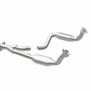 Chevrolet SSR Catalytic Converter - Magnaflow - Direct Fit - `03-`06