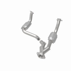 Chevrolet SSR Catalytic Converter - Magnaflow - Direct Fit - `03-`06