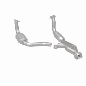 Chevrolet SSR Catalytic Converter - Magnaflow - Direct Fit - `03-`06