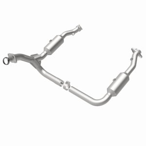 Ford Explorer Catalytic Converter - Magnaflow - Direct Fit - `06-`10