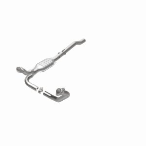 Dodge Ram 1500 Catalytic Converter - Magnaflow - OEM Grade Federal/EPA Compliant Direct-Fit - `02-`03