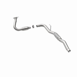 Chevrolet Silverado 2500 Catalytic Converter - Magnaflow - OEM Grade Direct-Fit - `01-`02