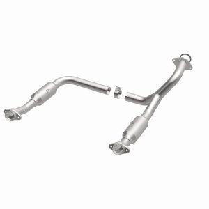 Ford Explorer Catalytic Converter - Magnaflow - OEM Grade Direct-Fit, Y-Pipe Assembly, Federal/EPA Compliant - `06-`10