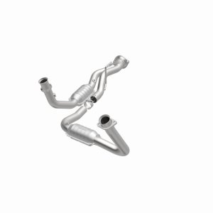 Jeep Commander Catalytic Converter - Magnaflow - Direct-Fit - `06-`07