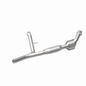 Lincoln Mark LT Catalytic Converter - Magnaflow - OEM Grade Direct-Fit - `06-`08