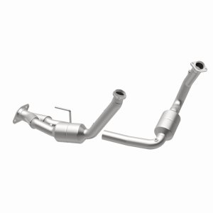 Jeep Commander Catalytic Converter - Magnaflow - Direct-Fit - `06-`10 Jeep Commander Catalytic Converter - Magnaflow - Direct-Fit - `06-`10