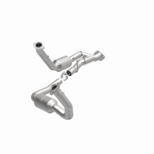 Jeep Commander Catalytic Converter - Magnaflow - Direct-Fit - `06-`10 Jeep Commander Catalytic Converter - Magnaflow - Direct-Fit - `06-`10