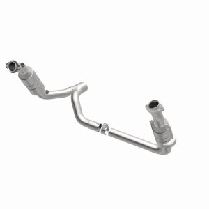 Dodge Ram 1500 Catalytic Converter - Magnaflow - OEM Grade Direct-Fit - 2006