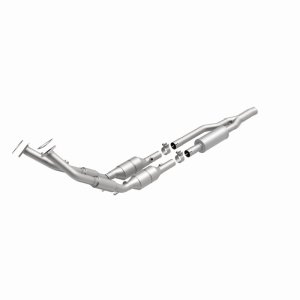 Audi TT Quattro Catalytic Converter - Magnaflow - OEM Grade Direct-Fit - `08-`09