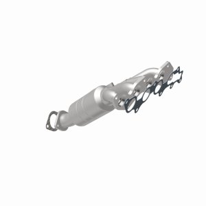 Ford Focus Performance Exhaust - Magnaflow - OEM Grade Direct-Fit - `08-`09