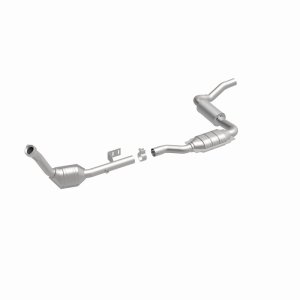 Mercedes-Benz ML320 Catalytic Converter - Driver Side - Magnaflow - OEM Grade Federal/EPA Compliant Direct-Fit - `99-`02