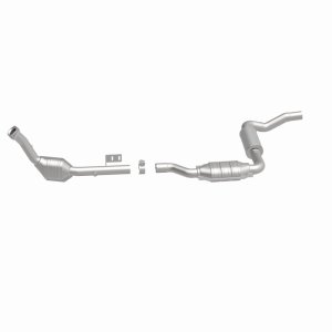 Mercedes-Benz ML320 Catalytic Converter - Driver Side - Magnaflow - OEM Grade Federal/EPA Compliant Direct-Fit - `99-`02