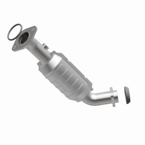 Cadillac CTS Catalytic Converter - Passenger Side - Magnaflow - OEM Grade Direct-Fit - `04-`09