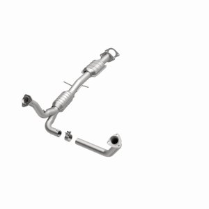 Chevrolet S10 Catalytic Converter - Magnaflow - OEM Grade Direct-Fit - 2000