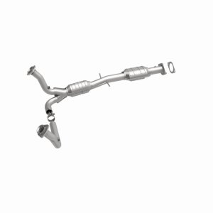 Chevrolet S10 Catalytic Converter - Magnaflow - OEM Grade Direct-Fit - 2000