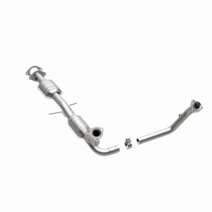 Chevrolet S10 Catalytic Converter - Magnaflow - OEM Grade Direct-Fit - 2000