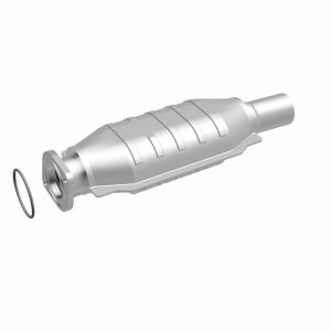Ford Five Hundred Catalytic Converter - Magnaflow - Direct Fit - `05-`07