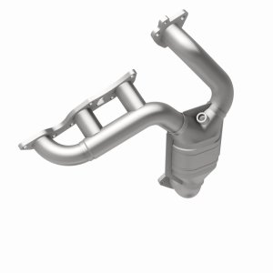 Nissan Quest Catalytic Converter - Magnaflow - HM Grade EPA-Compliant Direct-Fit Manifold, 409 Stainless Steel - `01-`02
