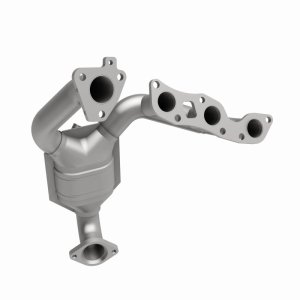 Nissan Quest Catalytic Converter - Magnaflow - HM Grade EPA-Compliant Direct-Fit Manifold, 409 Stainless Steel - `01-`02