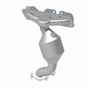 Mazda 6 Catalytic Converter - Magnaflow - Direct Fit - `06-`08