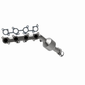 Lexus GX470 Manifold Catalytic Converter - Passenger Side - Magnaflow - HM Grade Direct-Fit (Federal/EPA), Manifold-Integrated - `03-`05 Lexus GX470 Manifold Catalytic Converter - Passenger Side - Magnaflow - HM Grade Direct-Fit (Federal/EPA), Manifold-Integrated - `03-`05
