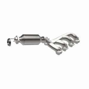 Cadillac SRX Catalytic Converter - Driver Side - Magnaflow - Direct Fit - `04-`09