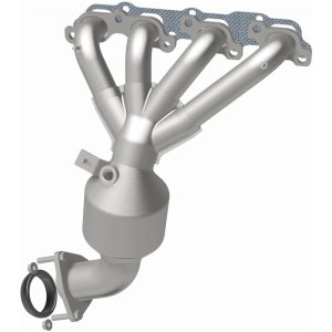 GMC Canyon Catalytic Converter - Magnaflow - Direct Fit - `04-`06